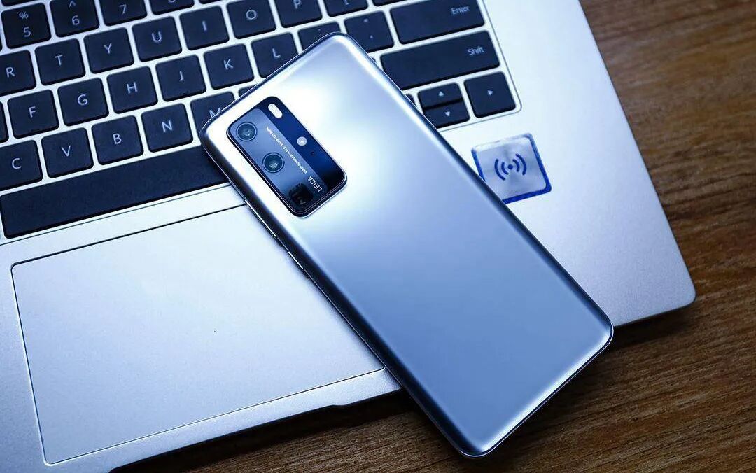 鋁創(chuàng)新紀元 – 也許，我們曾以另一種方式握過手